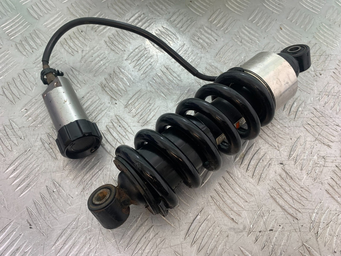 KAWASAKI 650 VERSYS REAR SHOCK YEAR 2015-2018 (CMB1288)