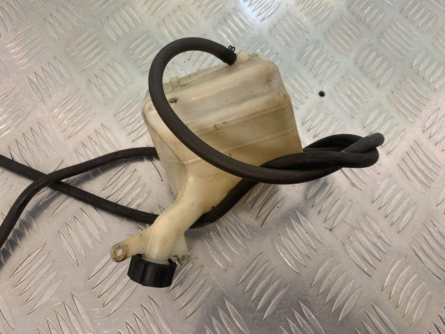 HONDA XL650 V TRANSALP COOLANT BOTTLE YEAR 2001-2006 (STOCK 975)
