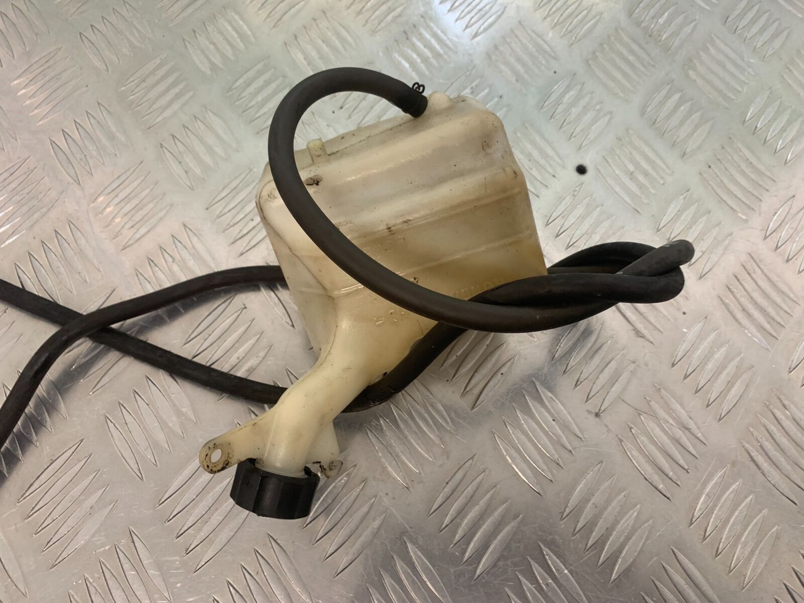 HONDA XL650 V TRANSALP COOLANT BOTTLE YEAR 2001-2006 (STOCK 975)