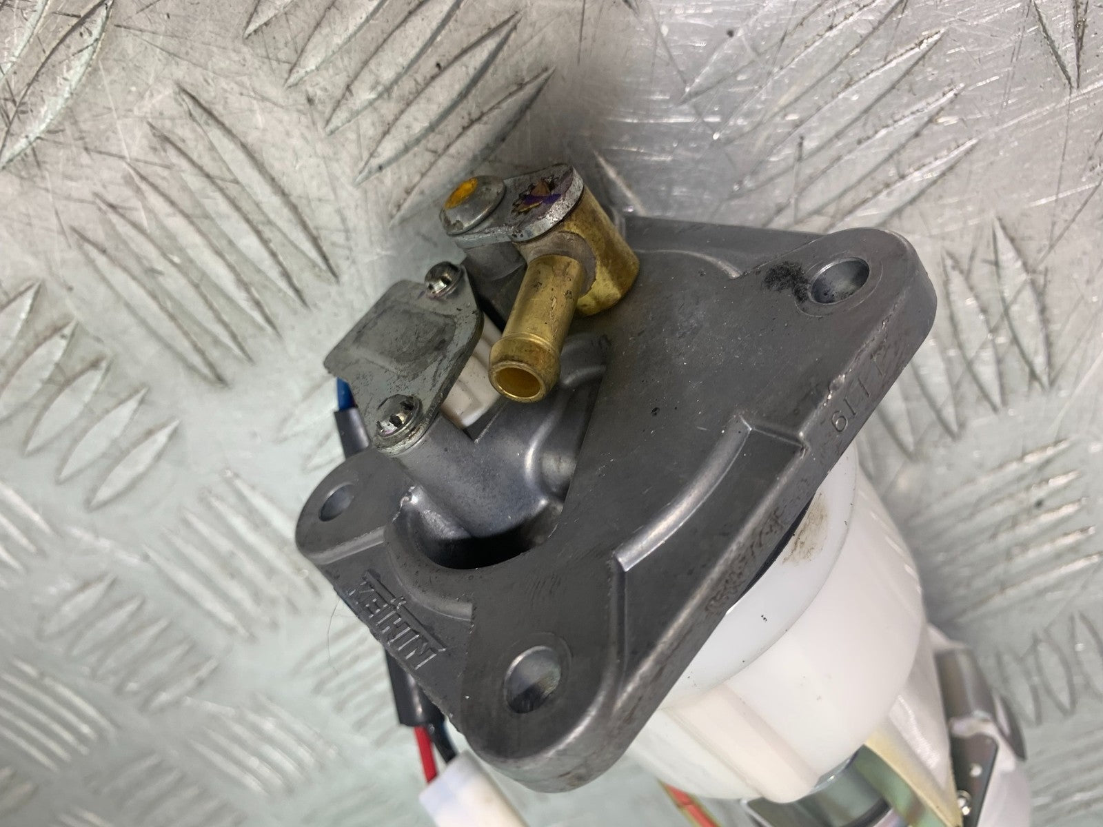 KTM 1290 SUPER DUKE R PETROL PUMP YEAR 2020-2024 (CMB1272)