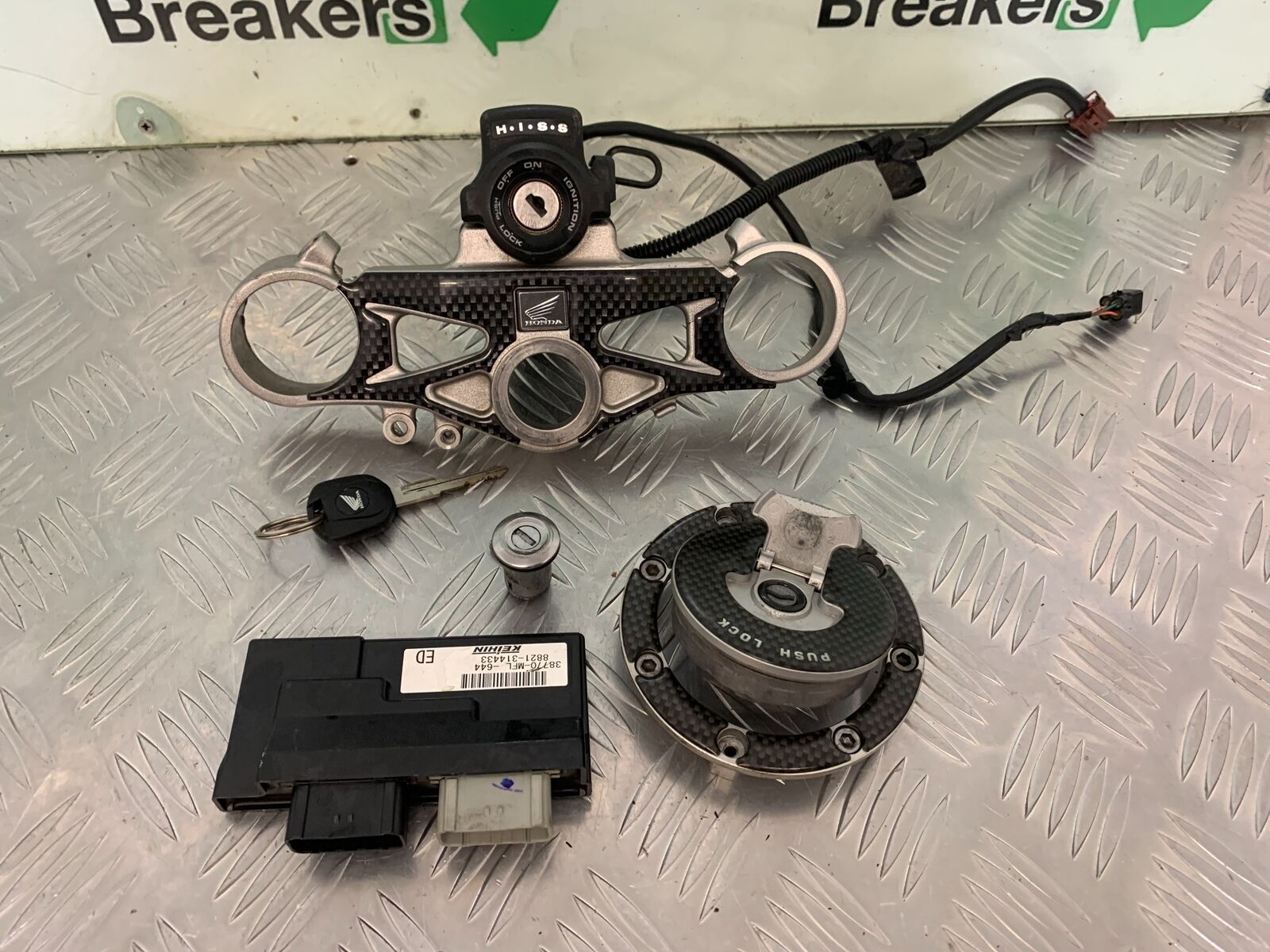 HONDA CBR1000 rr FIREBLADE ECU LOCKS KEY YEAR 2008-2011 (STOCK 986)
