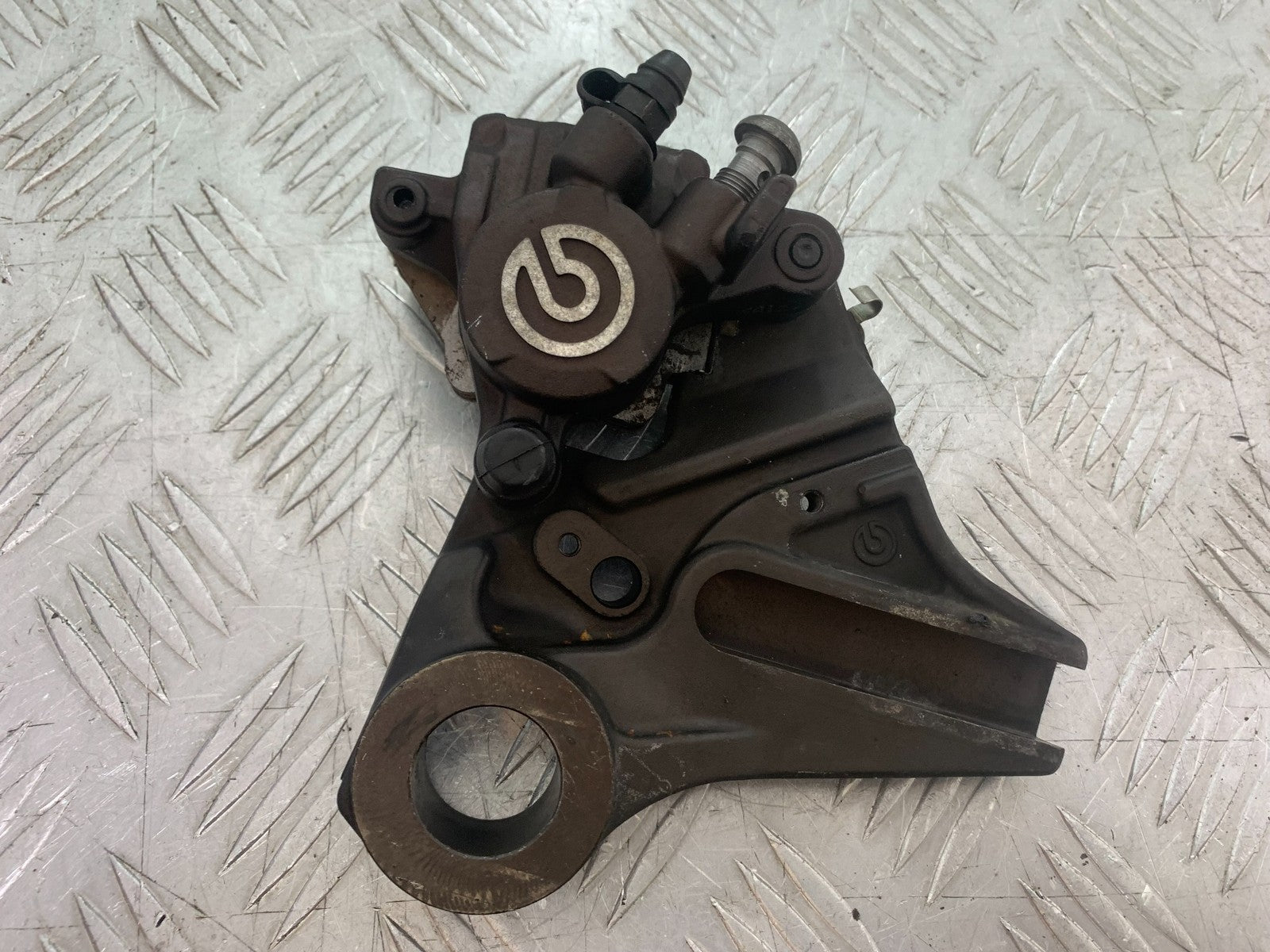 BMW S1000 RR REAR CALIPER  YEAR 2015-2018 (CMB1246)