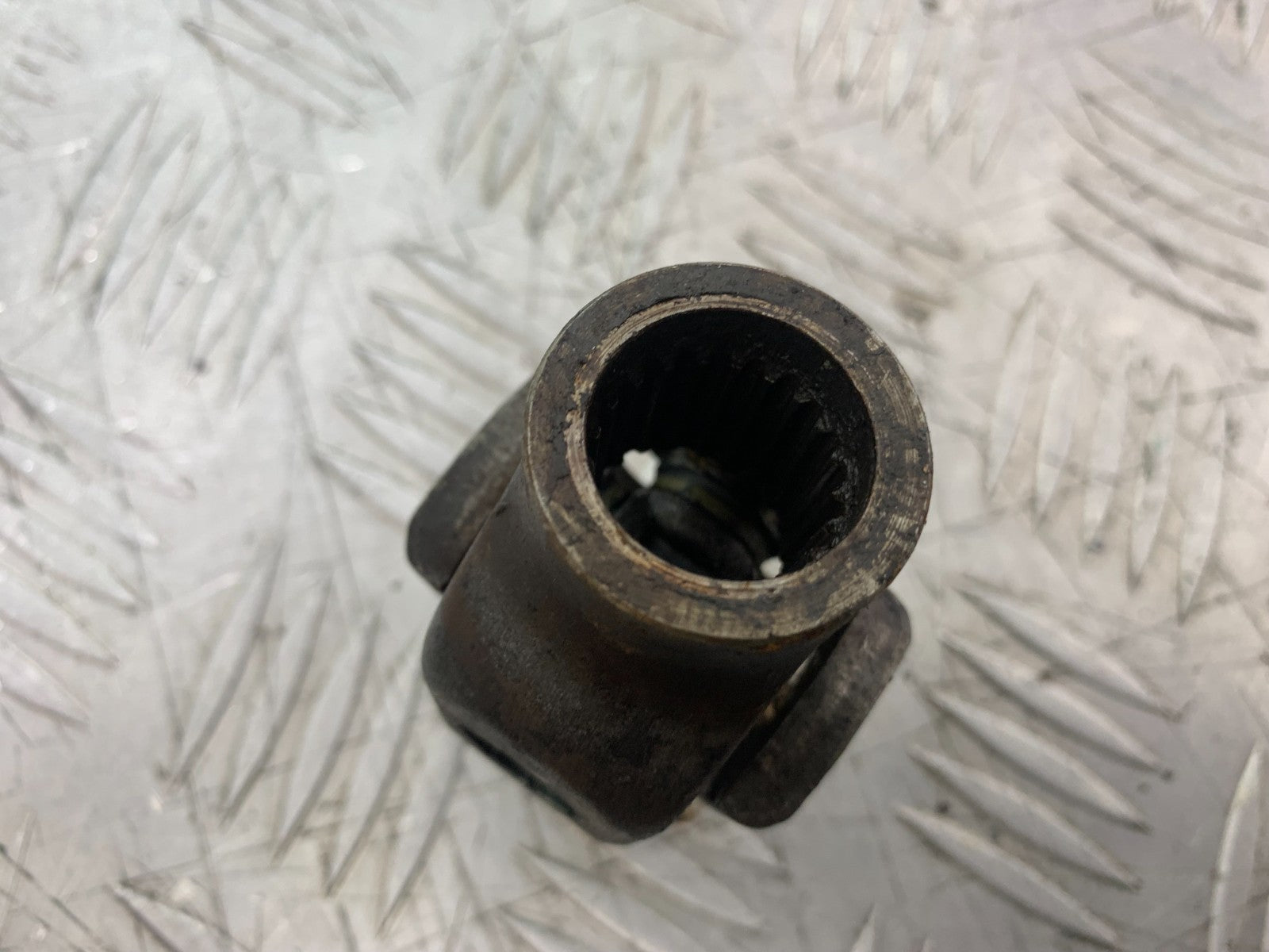 HONDA VT700 VT 700 SHADOW UV JOINT   YEAR 1984-85 (CMB1328)