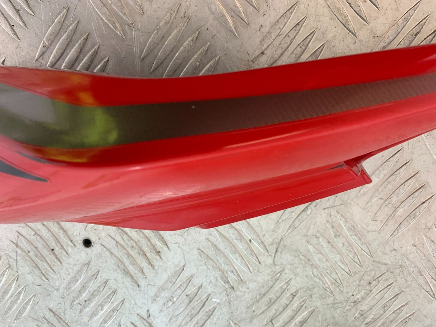 BENELLI BN125 BN 125 RIGHT SEAT PANEL    YEAR 2018-2021 (CMB1080)