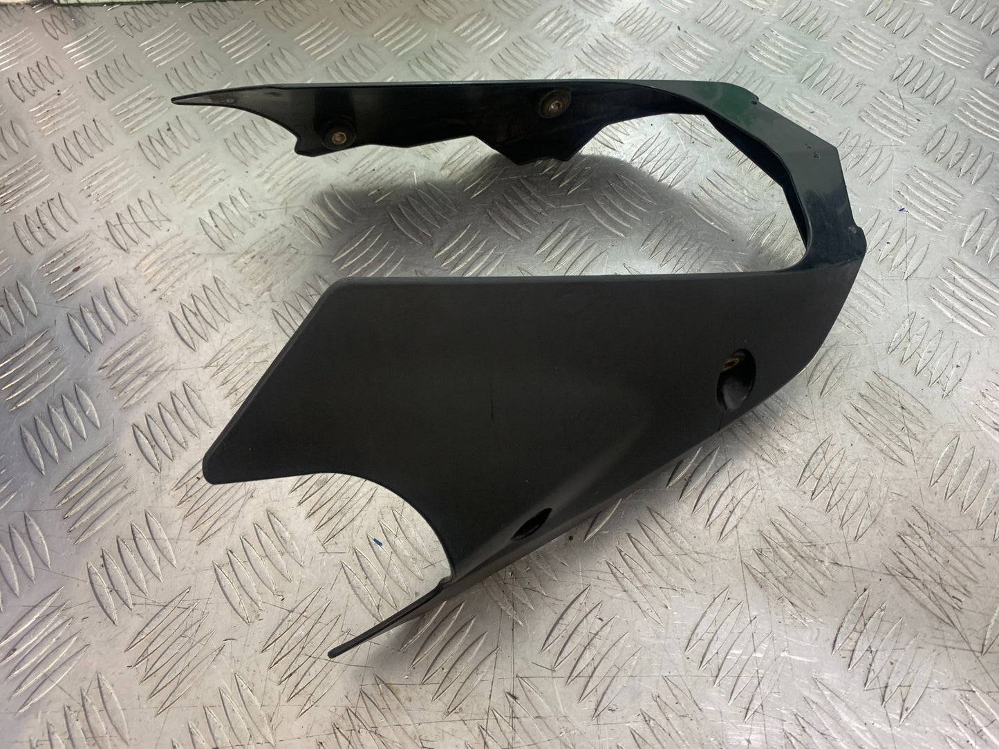 YAMAHA XJ6 XJ6-S BELLY PAN   YEAR 2009-2015  (CMB1212)
