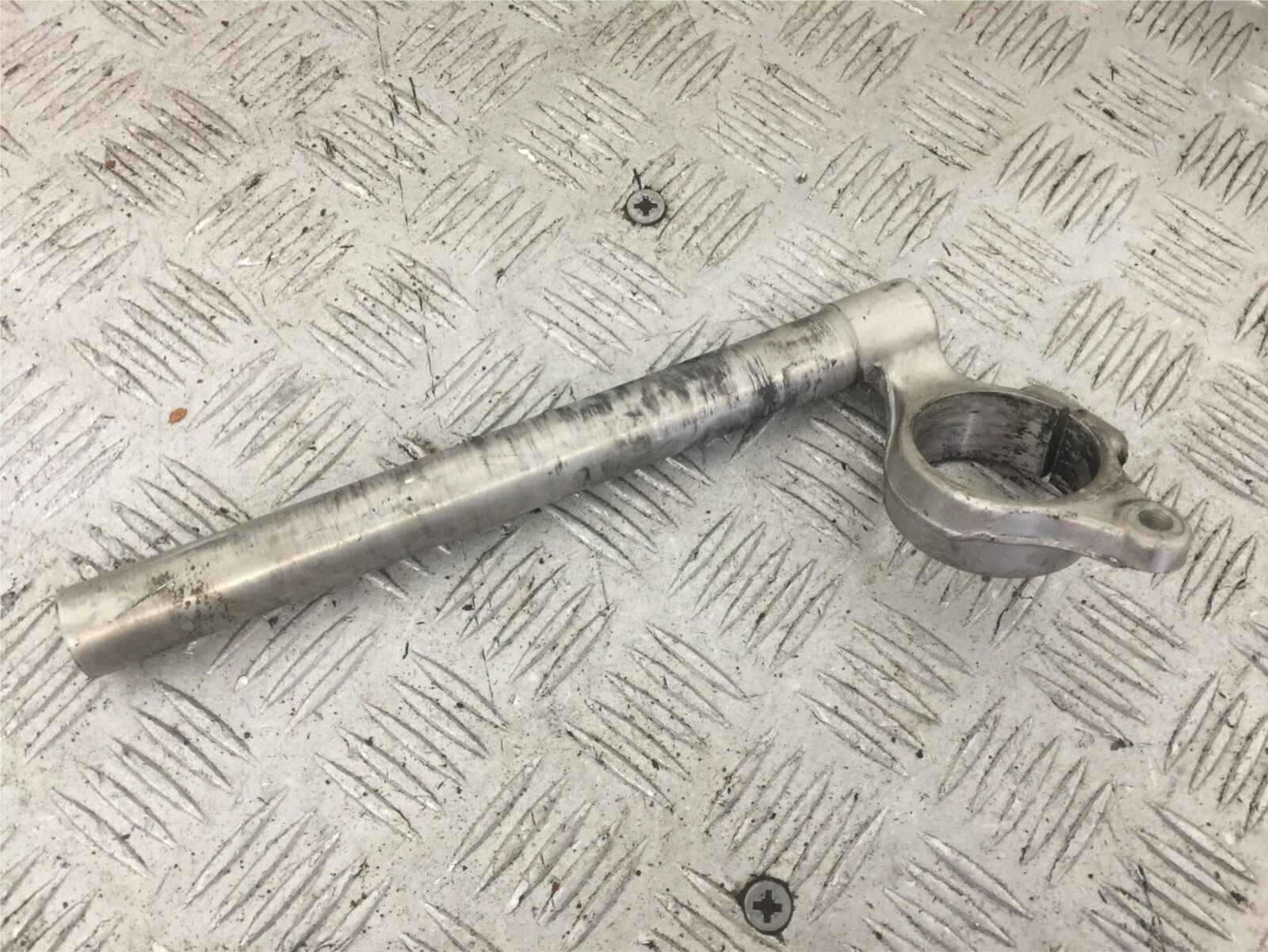 SUZUKI GSXR600 GSXR 600 K1 K2 LEFT HANDLEBAR  YEAR 2000 (STOCK 877)