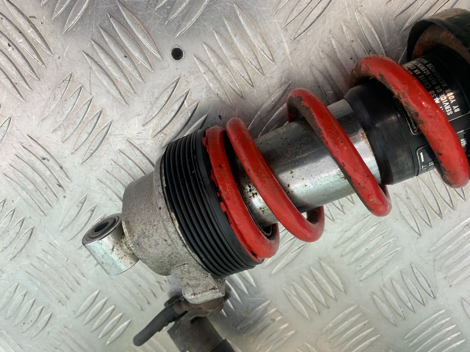 HONDA VFR400 VFR 400 NC21 REAR SHOCK   YEAR 1986-87 (CMB1043)