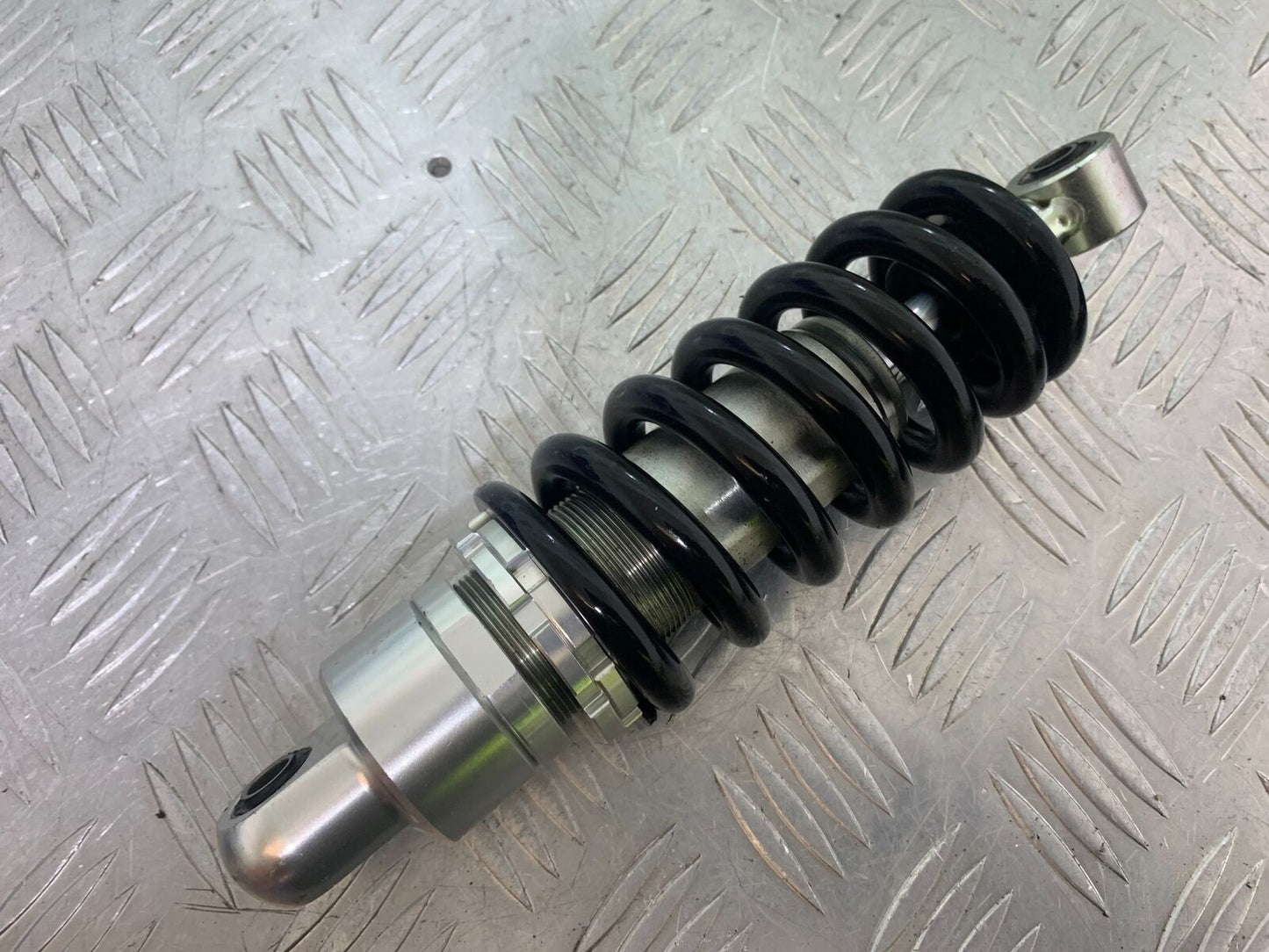 BENELLI TORNADO TNT 125 REAR SHOCK  YEAR 2024 (CMB1090)