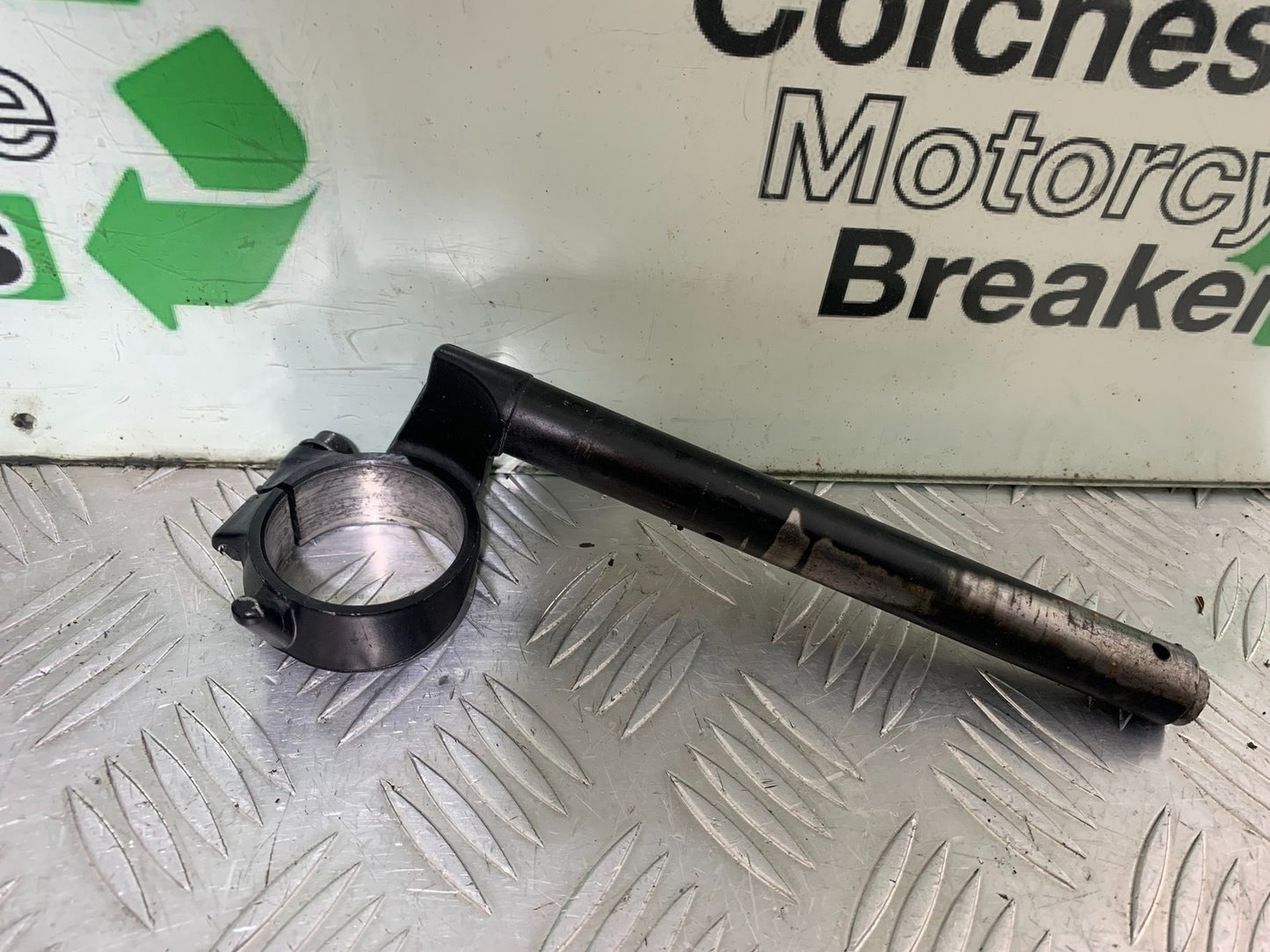 HONDA CBR1000 rr FIREBLADE RIGHT HANDLEBAR   2008-2011 (CMB1253)