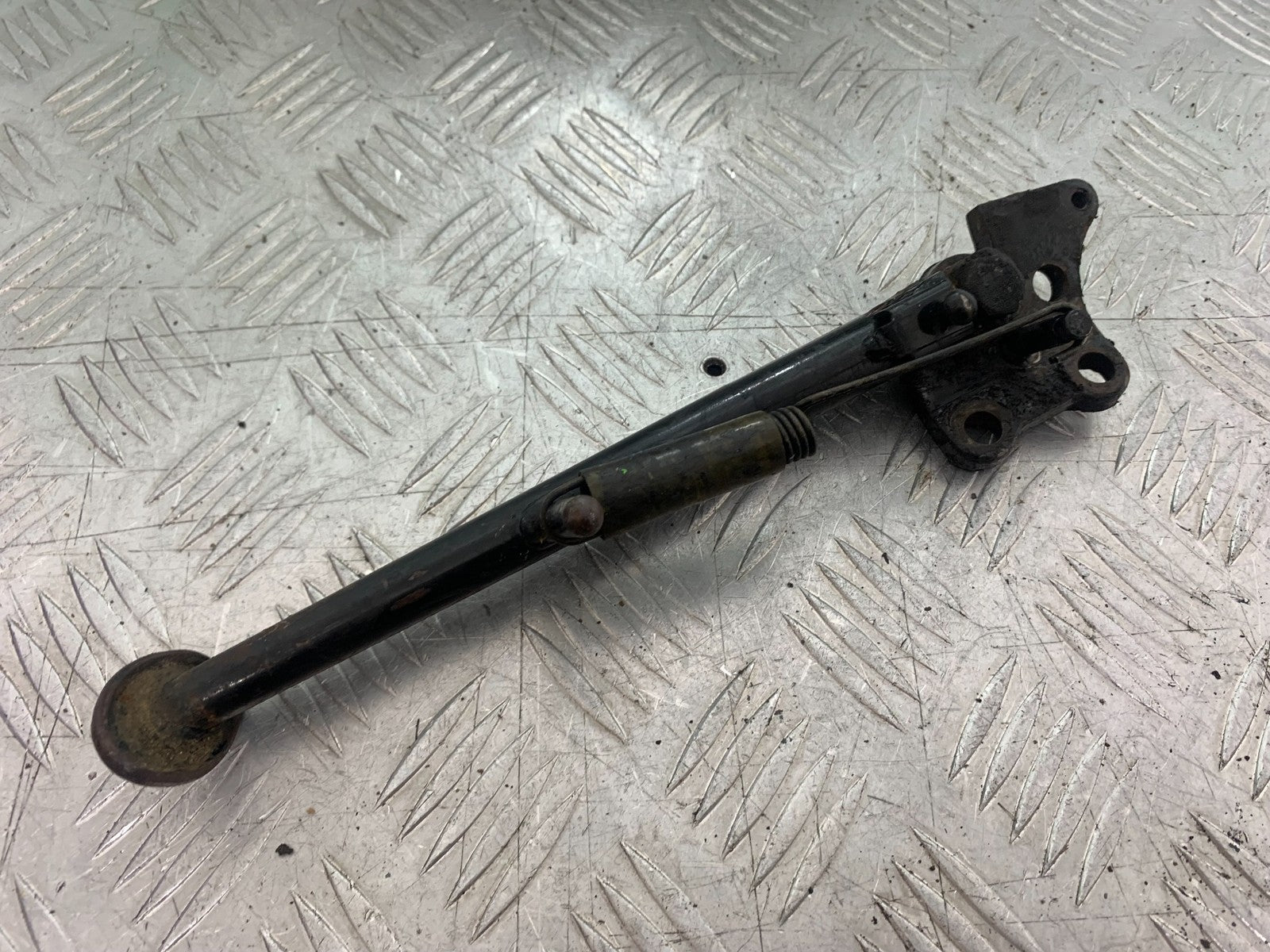 KAWASAKI ZX9R ZX9 C SIDE STAND AND BRACKET  YEAR 1998-99 (CMB1213)
