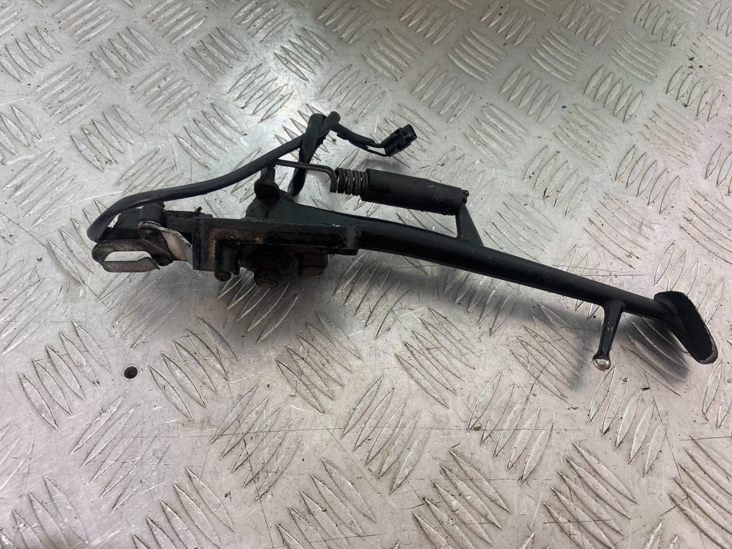 YAMAHA YZF R1 14 B BIG BANG SIDE STAND 2009-14 (CMB1175)