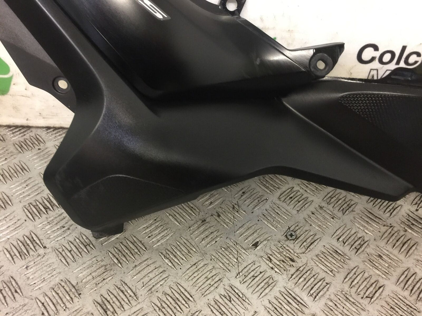 HONDA NC750 NC 750 RIGHT SEAT PANEL   2014 (STOCK 533)