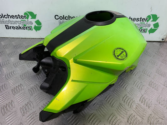 BENELLI BN125 BN 125 PETROL TANK COVER  YEAR 2018-2021 (CMB1245)
