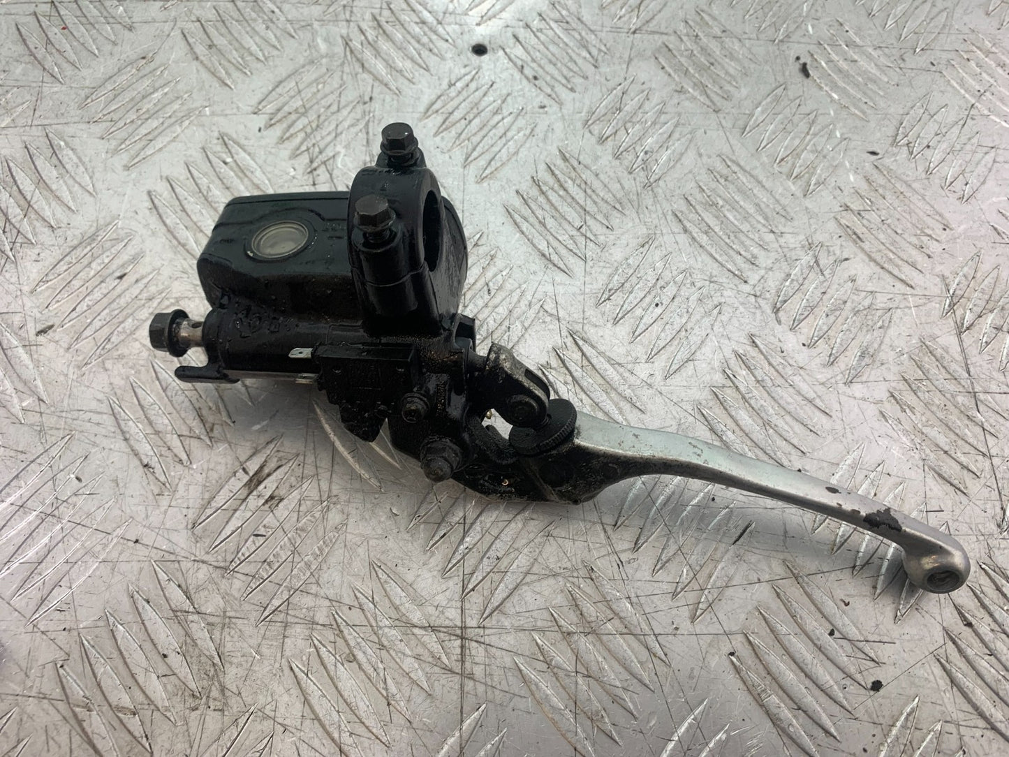 HONDA CBR1100 BLACKBIRD BRAKE MASTER CYLINDER  YEAR 1999-2005 (CMB1232)