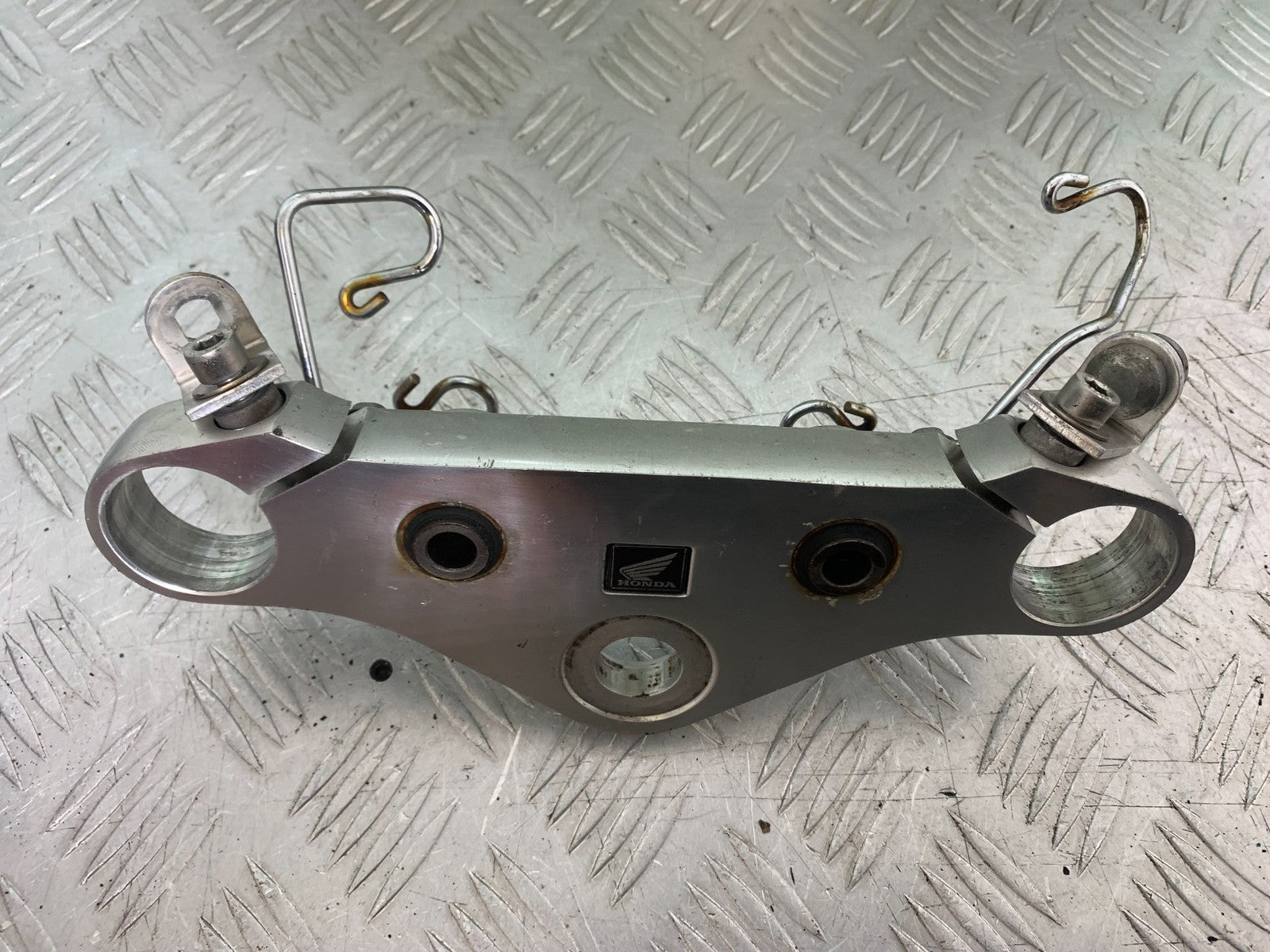 HONDA VT750 SHADOW TOP YOKE  YEAR 2003-2004 (CMB1265)
