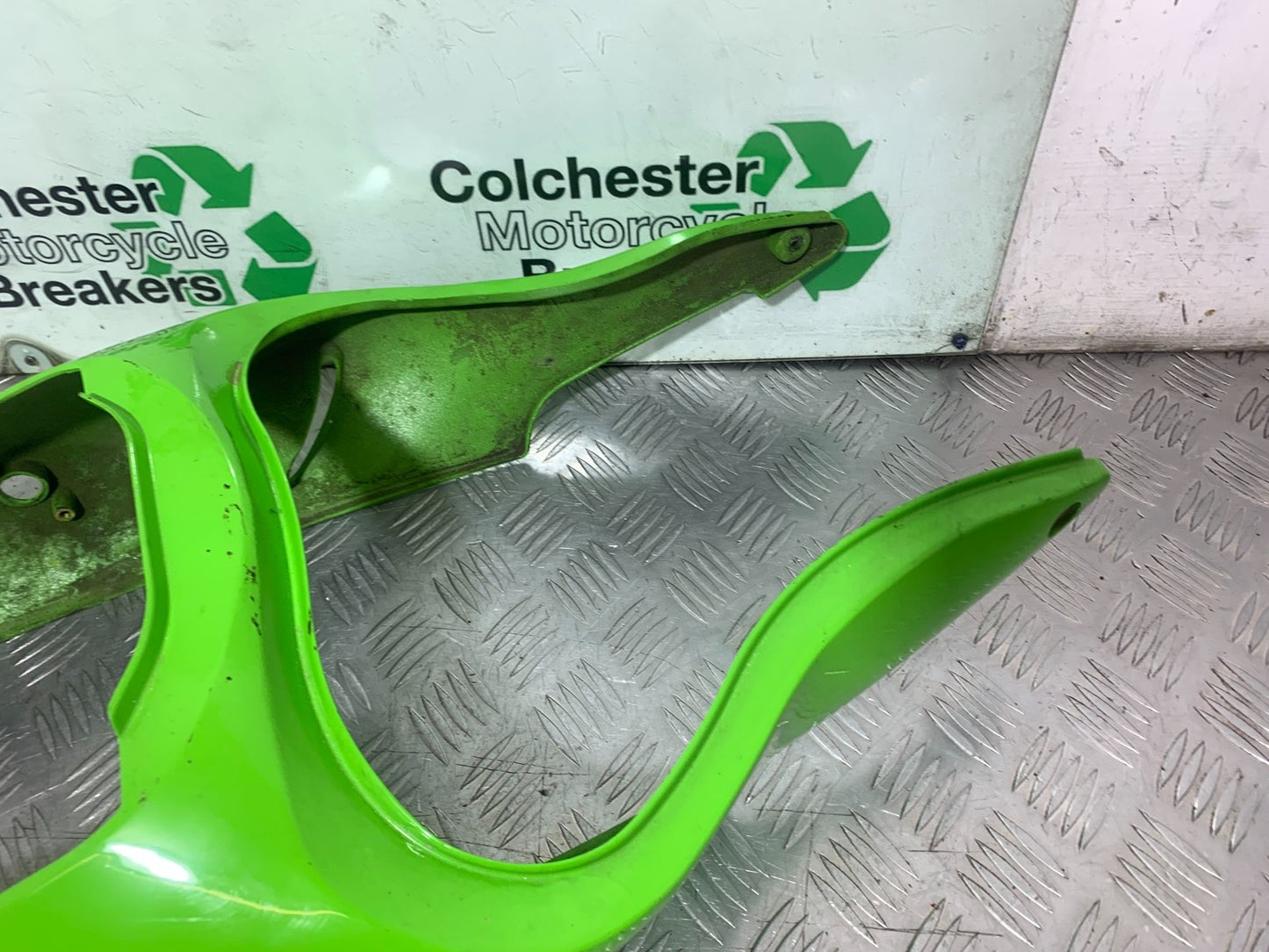 KAWASAKI ZX9R ZX9 C TAIL PIECE SEAT UNIT  YEAR 1998-99 (CMB1213)