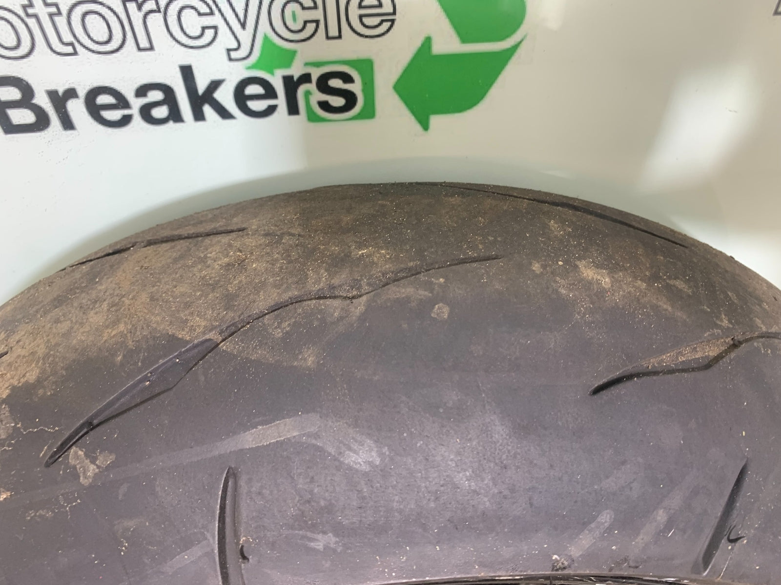 BMW M1000 R CARBON REAR WHEEL  YEAR 2023-2024 (CMB1140)