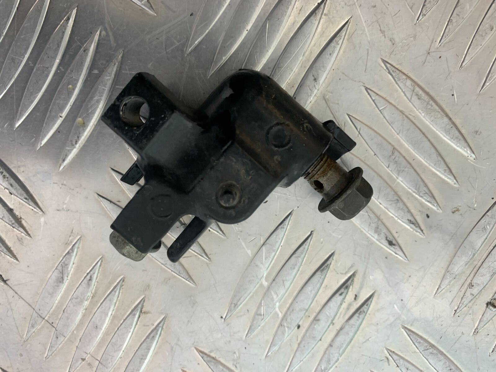 YAMAHA XS1100 MIDNIGHT SPECIAL BRAKE SPLITTER   YEAR 1980-1982 (CMB1122)