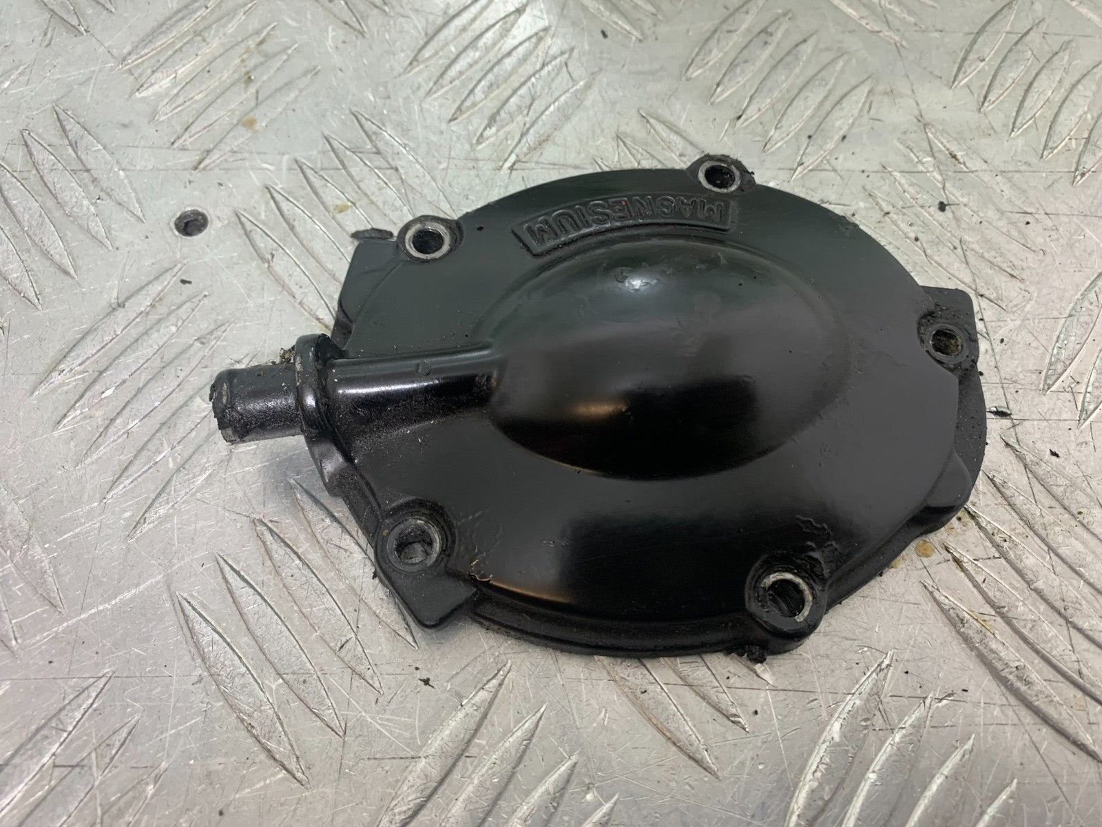 TRIUMPH 955i SPRINT ST ENGINE COVER YEAR 1999-2004