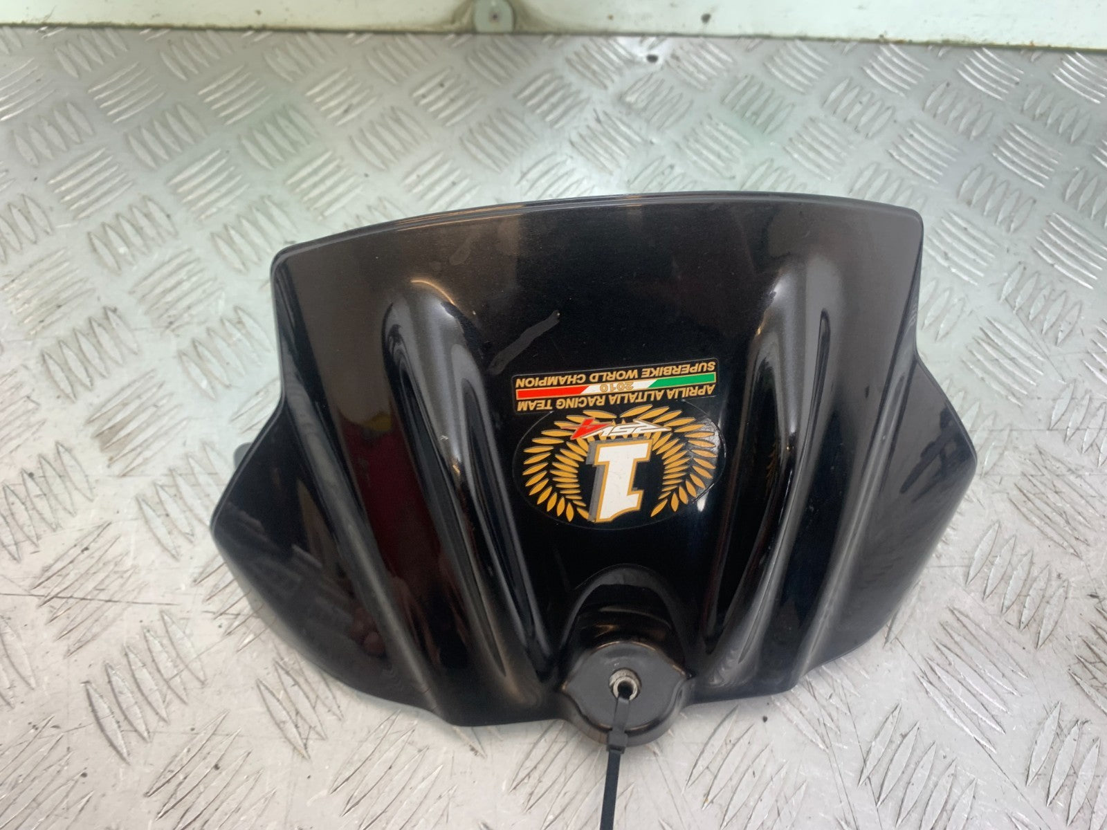 APRILIA TUONO 1000 V4R TANK COWL   YEAR 2011-13  (CMB1331)