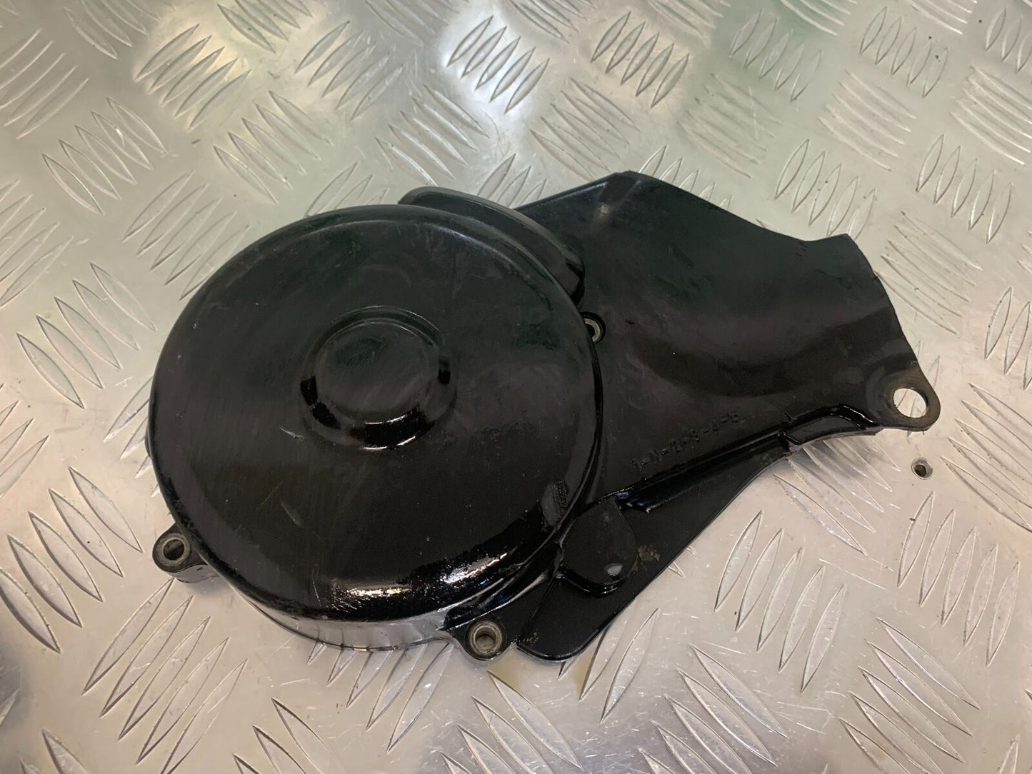 YAMAHA XT250 XT 250 SPROCKET COVER   YEAR 1980-1982  (STOCK 944)
