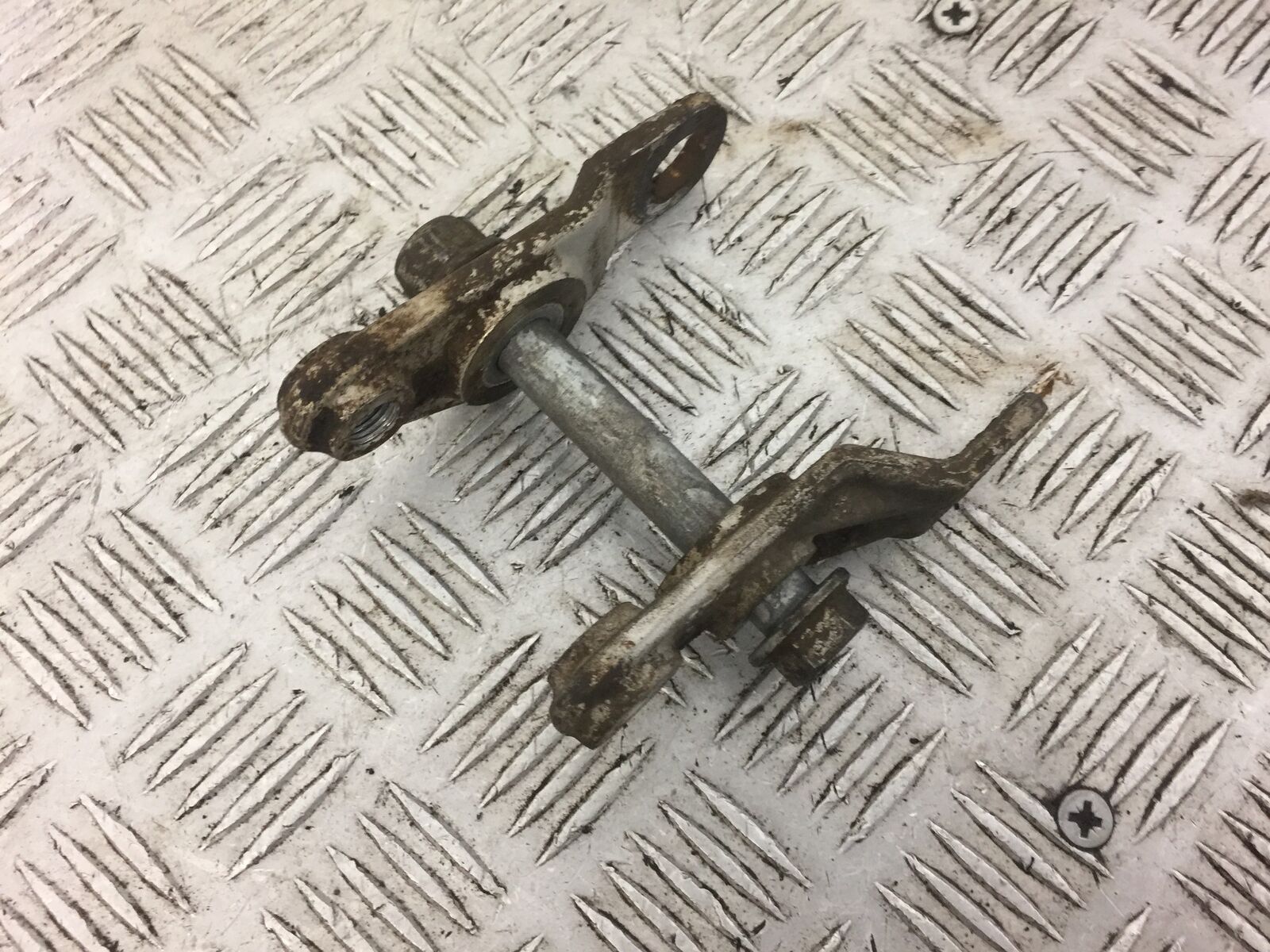 GAS GAS 450 FSE SHOCK TO FRAME BRACKETS  YEAR 2003-2006 (STOCK 508)