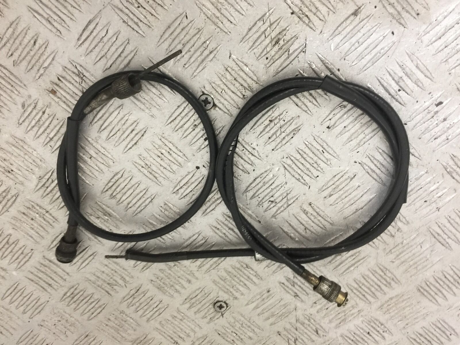 SUZUKI EN125 EN 125 REV AND SPEEDO CABLES  YEAR 2006-09   (STOCK 826)