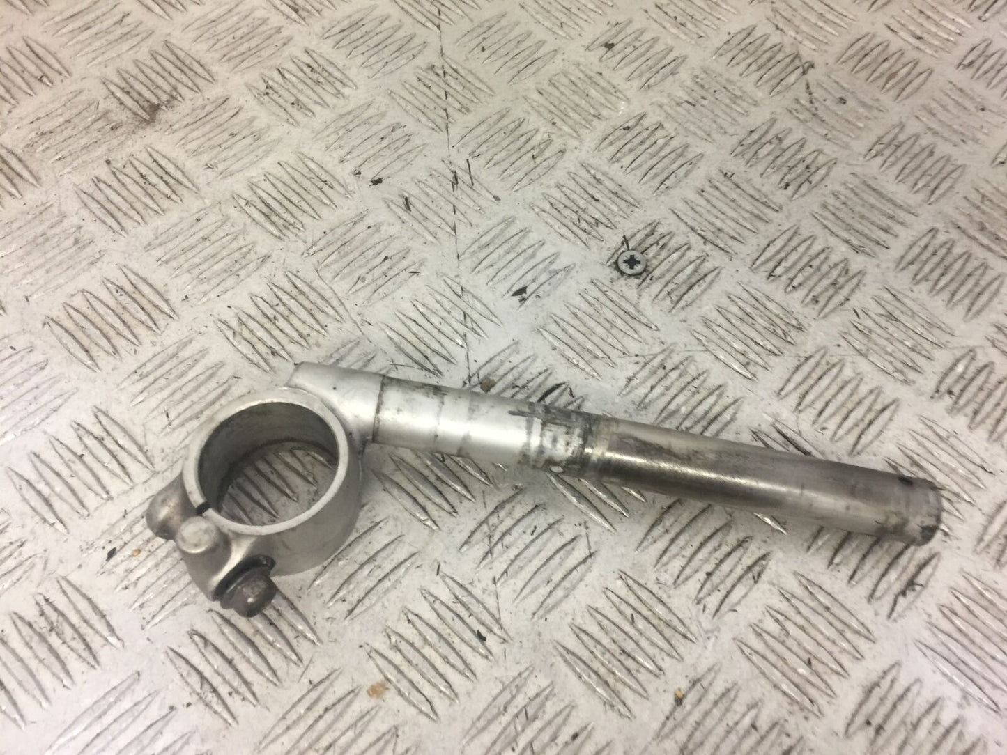 HONDA HONDA CBR400 RR RIGHT BAR YEAR 1990-95(STOCK 624)