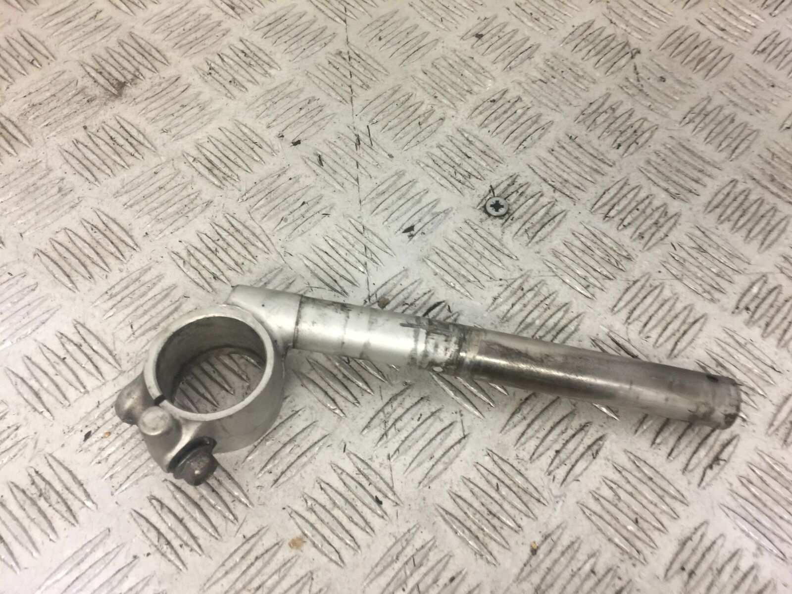 HONDA HONDA CBR400 RR RIGHT BAR YEAR 1990-95(STOCK 624)
