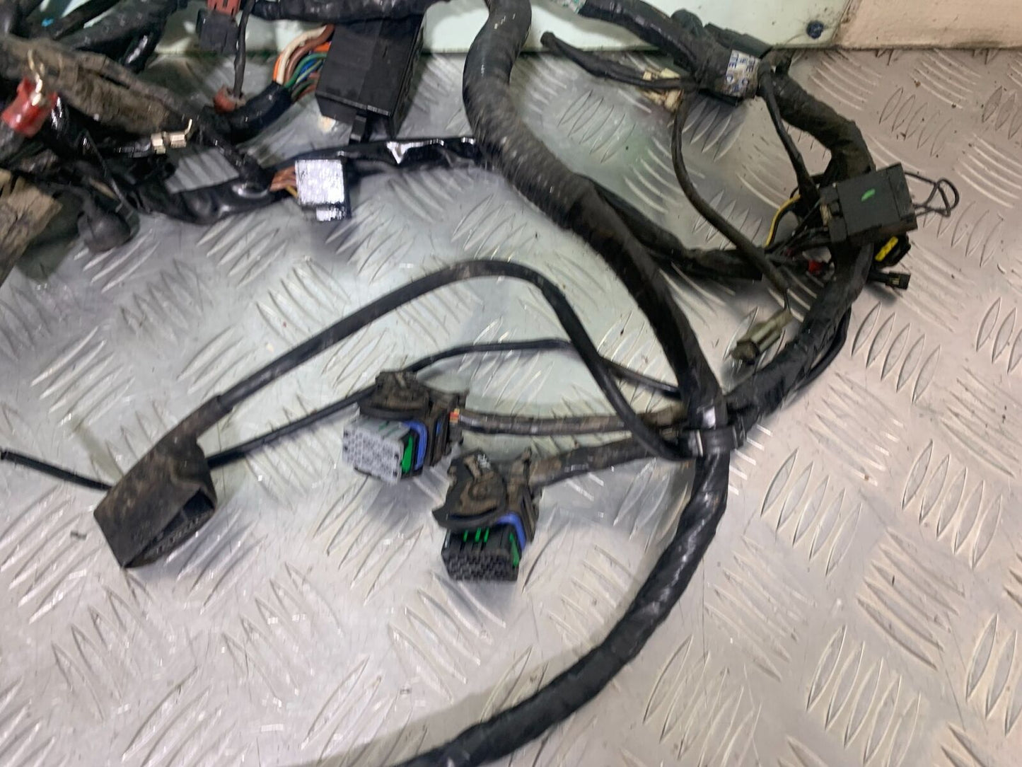 TRIUMPH 955i SPRINT ST WIRING LOOM   YEAR 1999-2004 (CMB1124)