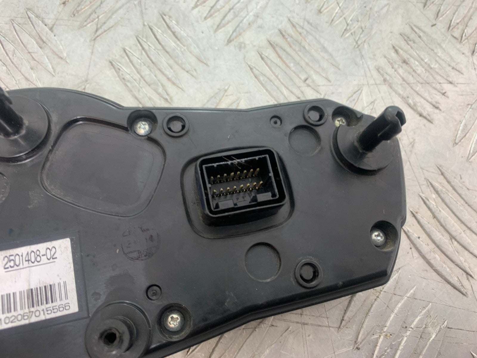 TRIUMPH 675 STREET TRIPLE CLOCKS SPEEDO DASH   2013-2016(CMB1186)