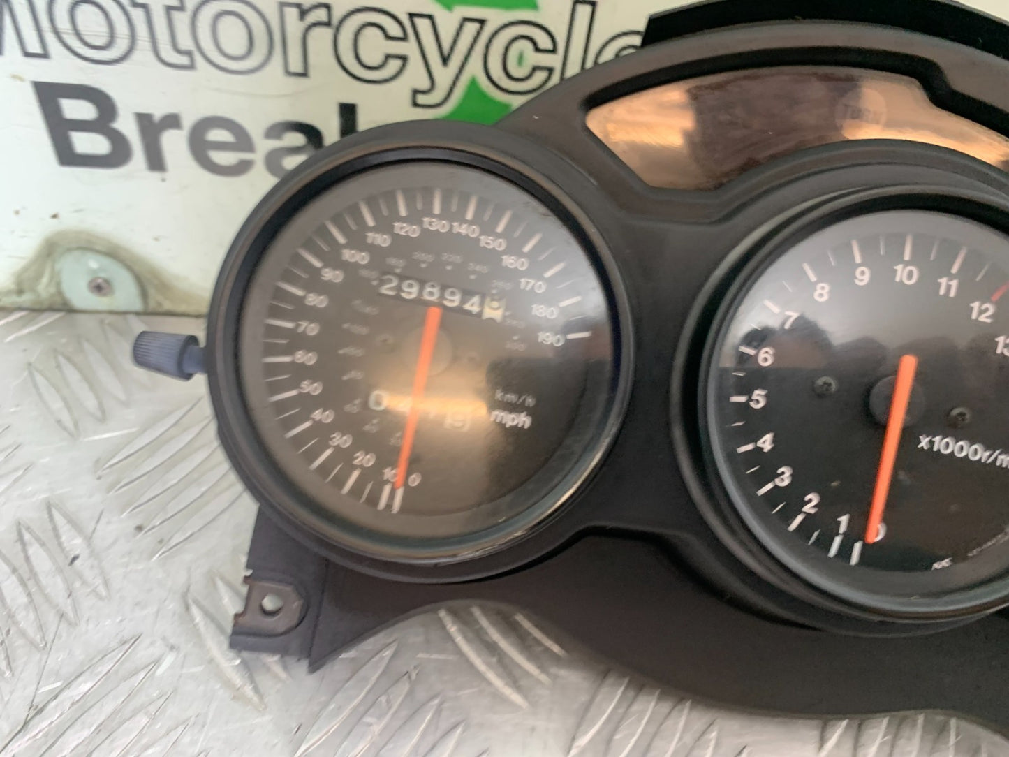 SUZUKI RF900 RF 900 CLOCKS SPEEDO DASH YEAR 1994-1999 CMB1326