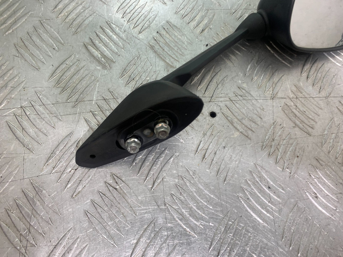 YAMAHA XJ6 XJ6-S RIGHT MIRROR  YEAR 2009-2015  (CMB1212)