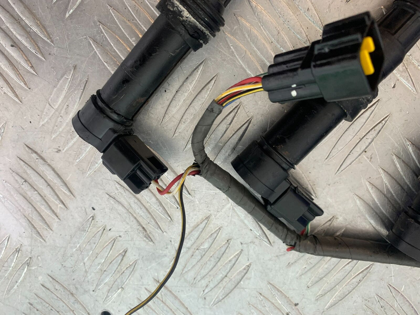 KAWASAKI ZX6R ZX6 J COILS YEAR 2000 (CMB1129)