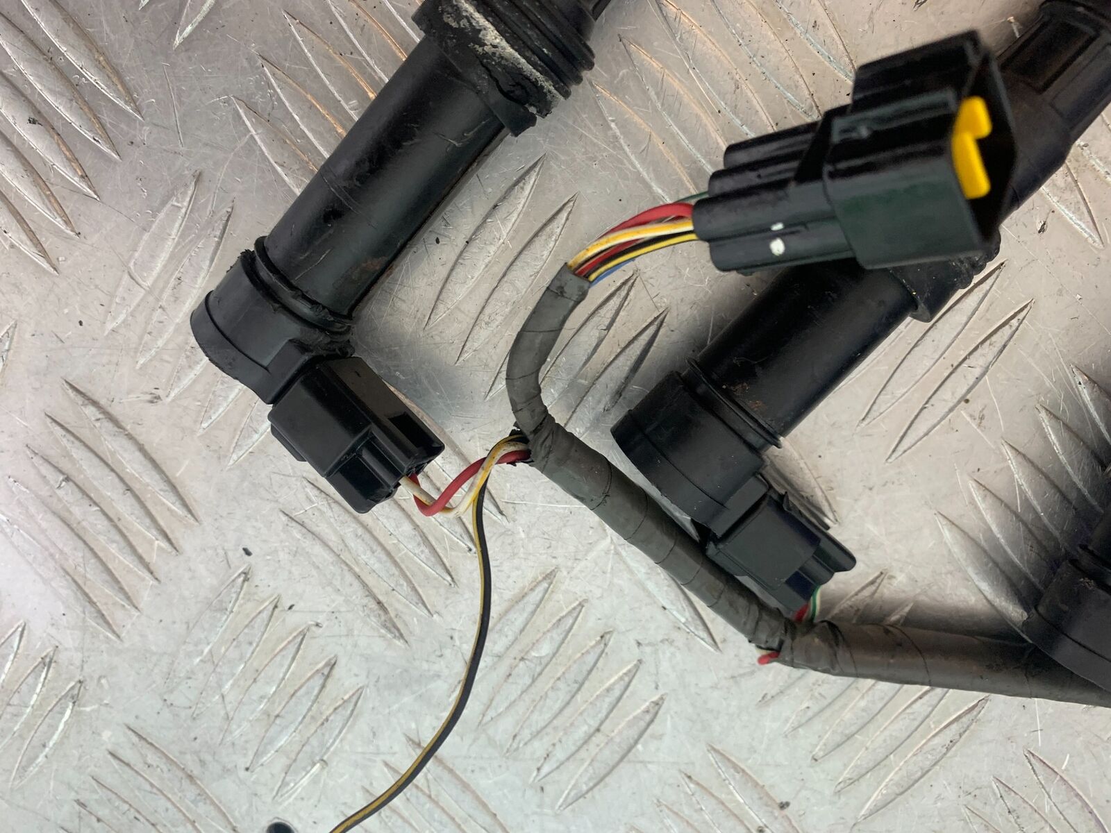 KAWASAKI ZX6R ZX6 J COILS YEAR 2000 (CMB1129)