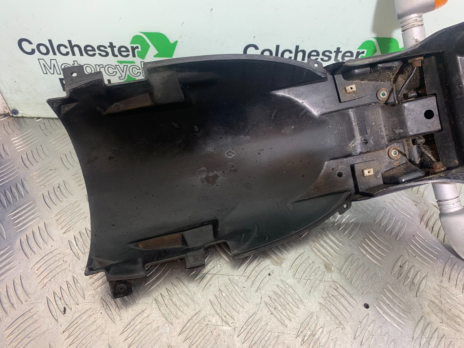 BMW R850 R R850R REAR MUDGUARD  YEAR 1994-2002 (CMB1170)