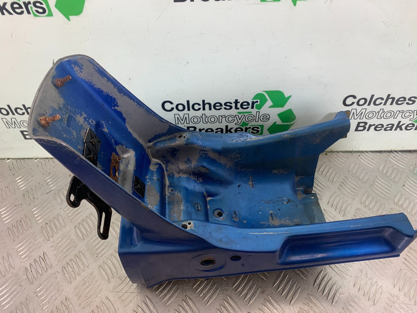 HONDA GL500 GL 500 SILVERWING REAR MUDGUARD YEAR 1981-82  (CMB1168)
