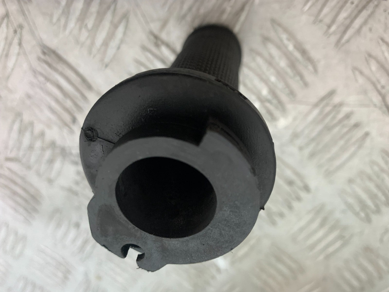KTM DUKE 125 THROTTLE TWIST GRIP  YEAR 2012-2016 (CMB1317)
