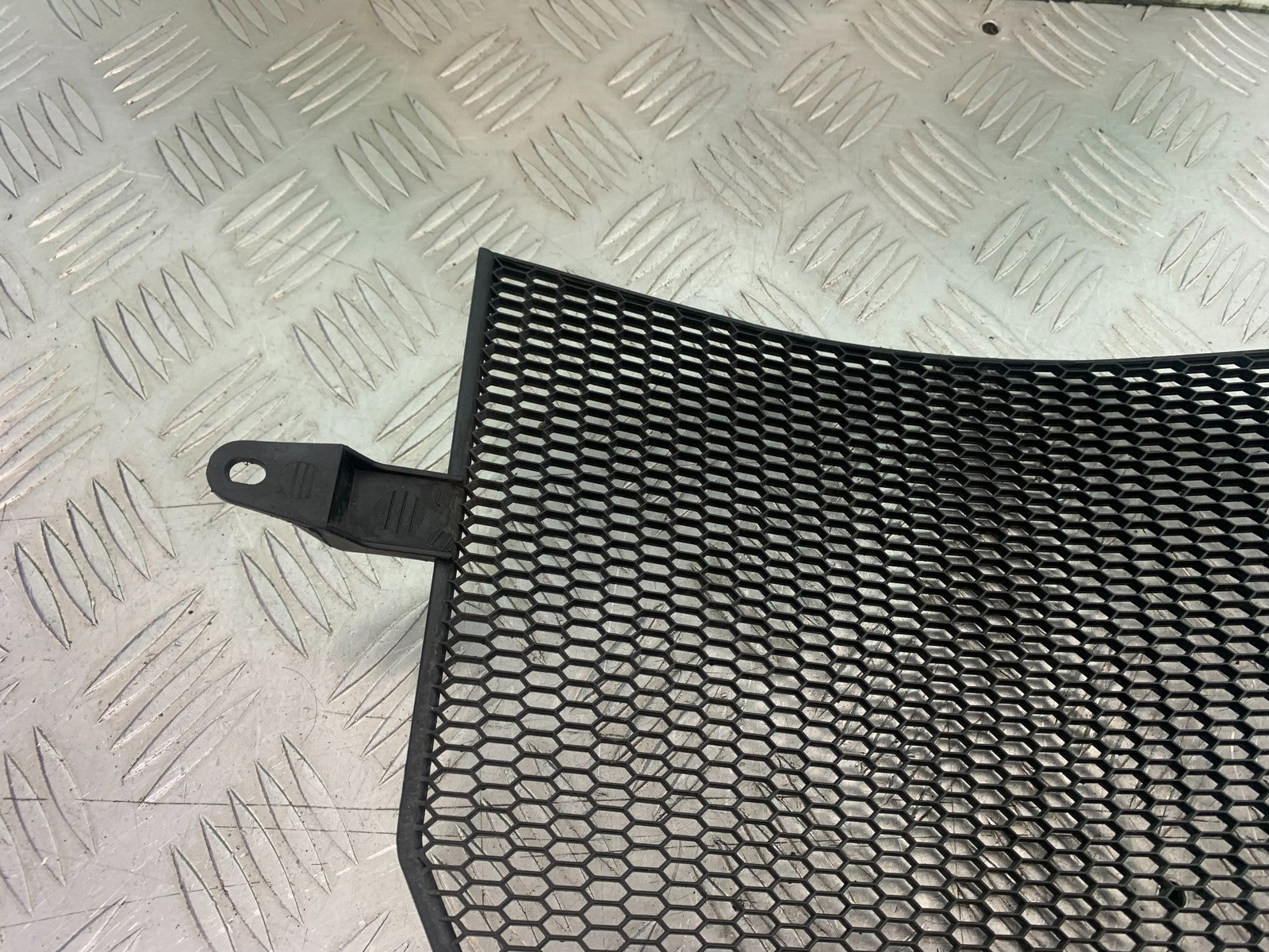 BMW K1300 S K 1300 S RADIATOR GRILL YEAR 2009-16 (CMB1216)