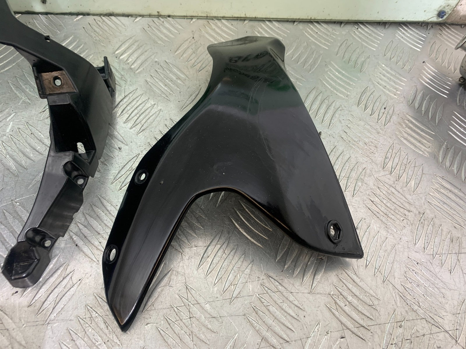 APRILIA 650 PAGASO STRADA TOP FAIRING   YEAR 2005-2010 (CMB1260)