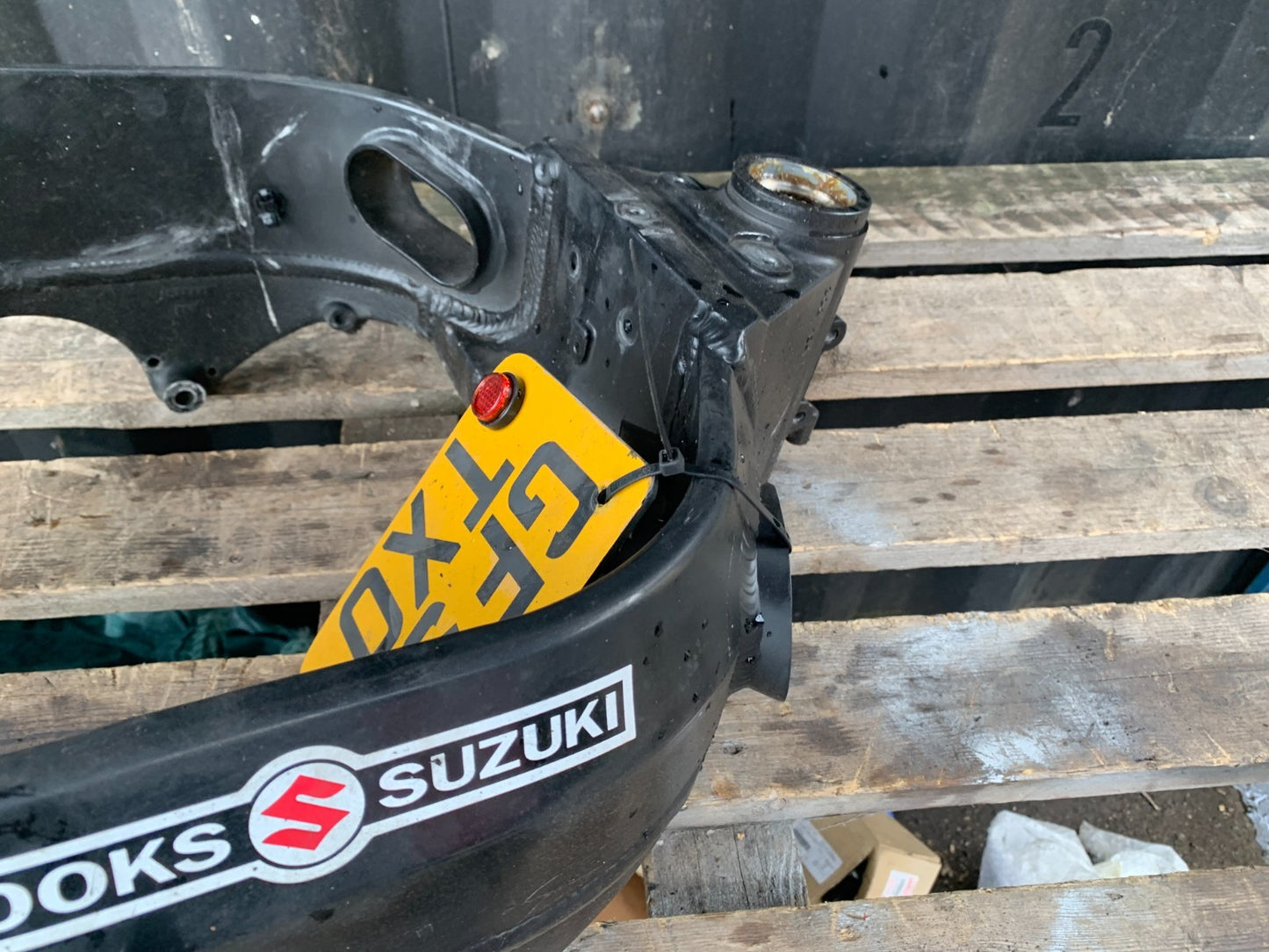 SUZUKI GSXR750 GSXR 750 K4 K5 FRAME REG LOG BOOK   2004-2005 (CMB1319)