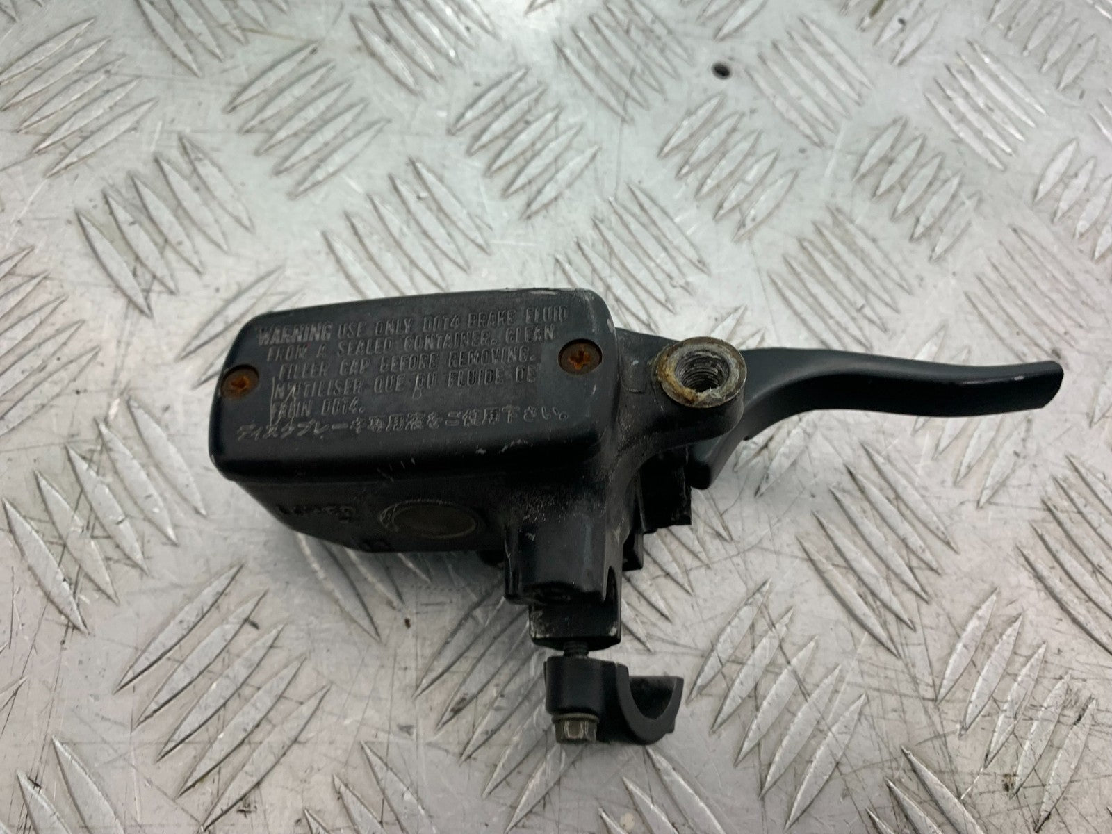 HONDA CB600 CB 600 HORNET FRONT MASTER CYLINDER     YEAR 1998-2002 (CMB1297)