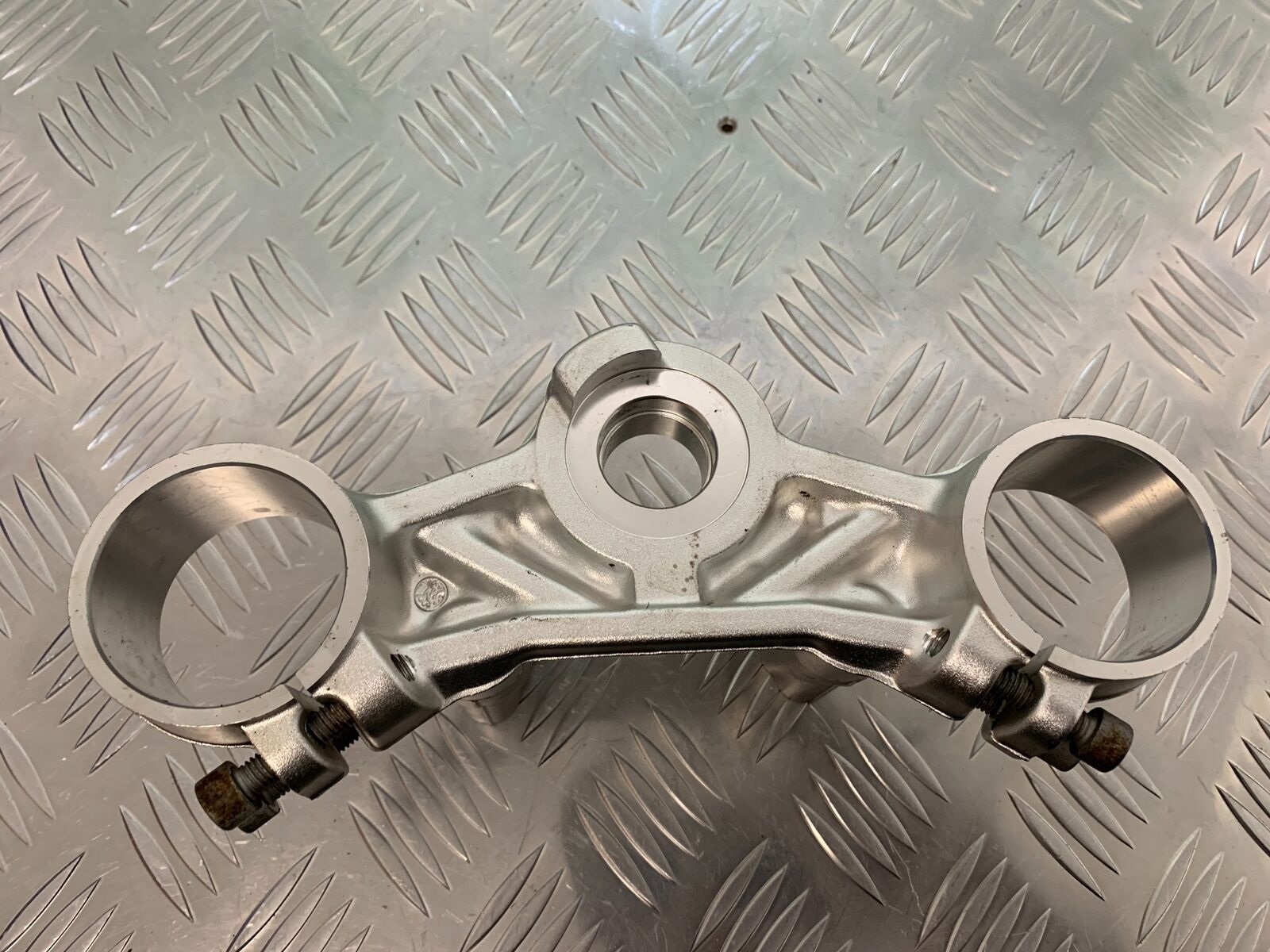 TRIUMPH TIGER 800 XCA TOP YOKE   YEAR 2015-2017 (STOCK 940)