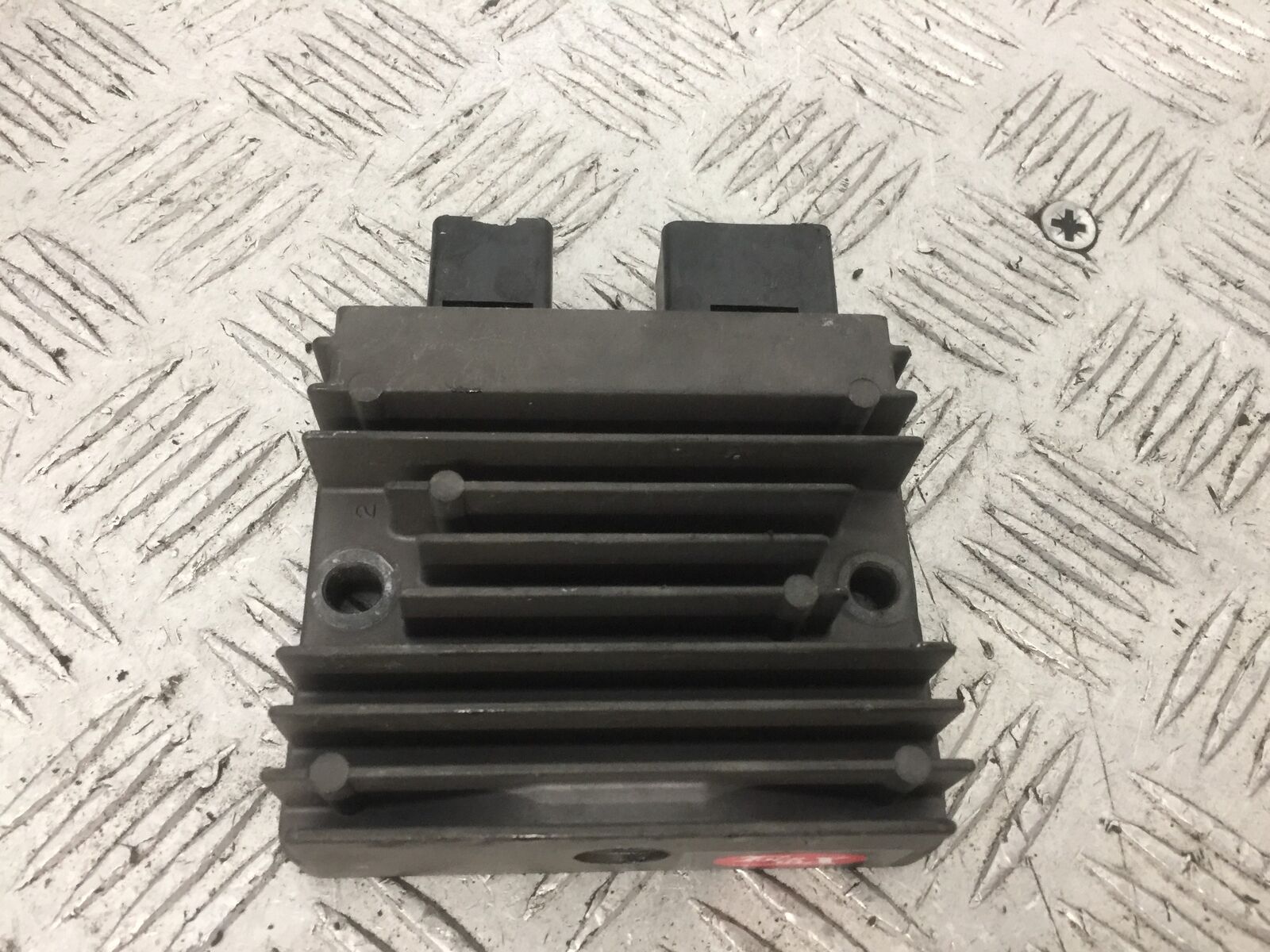 HONDA CB600 CB 600 F-9 HORNET REGULATOR   2009 (STOCK 869)