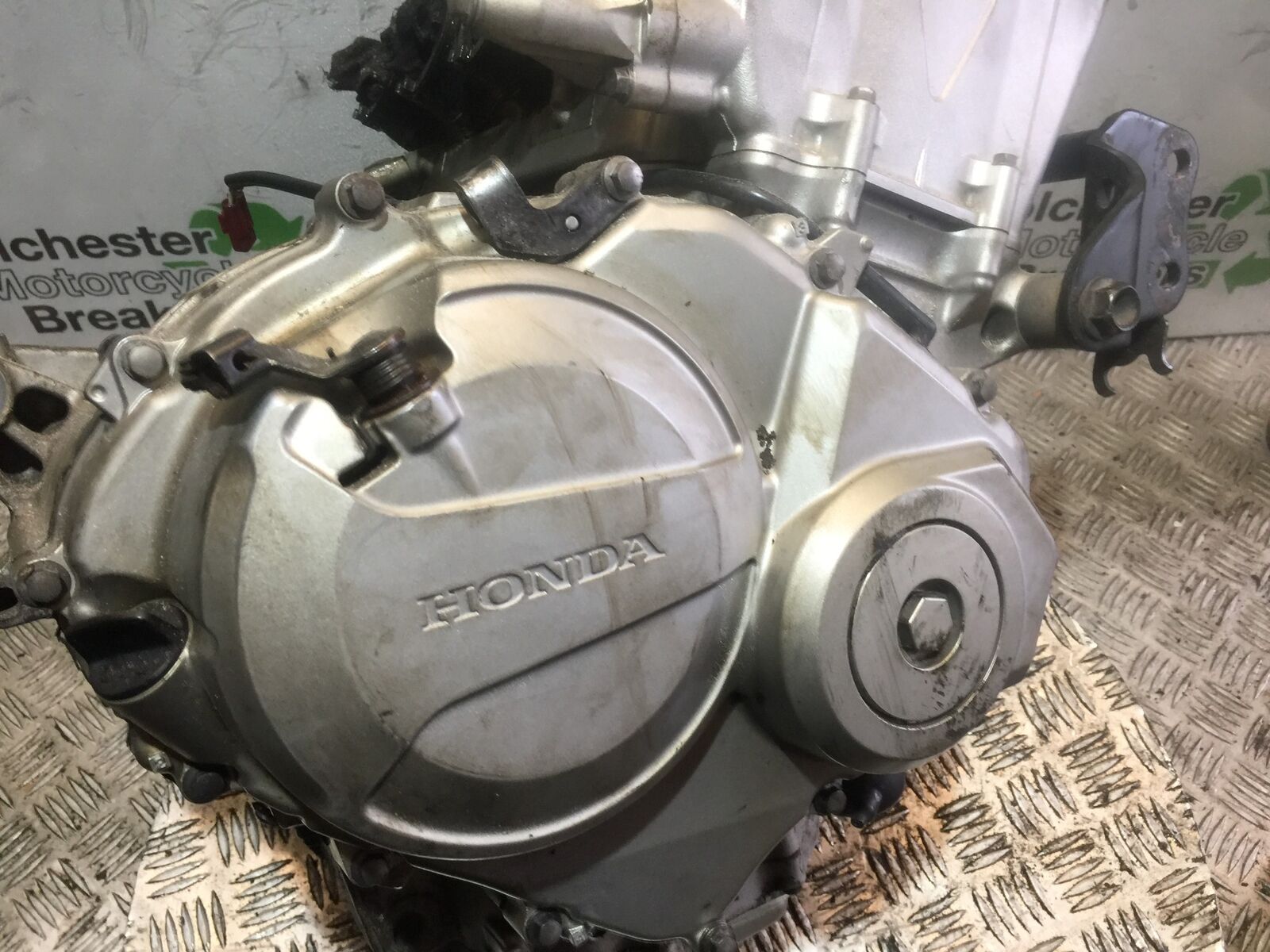 HONDA CBF600 CBF 600 ENGINE YEAR 2004 -07  (STOCK 909)