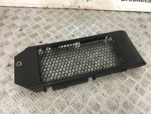 HONDA VT750 SHADOW PHANTOM RADIATOR GRILL  YEAR 2014 (STOCK 761)
