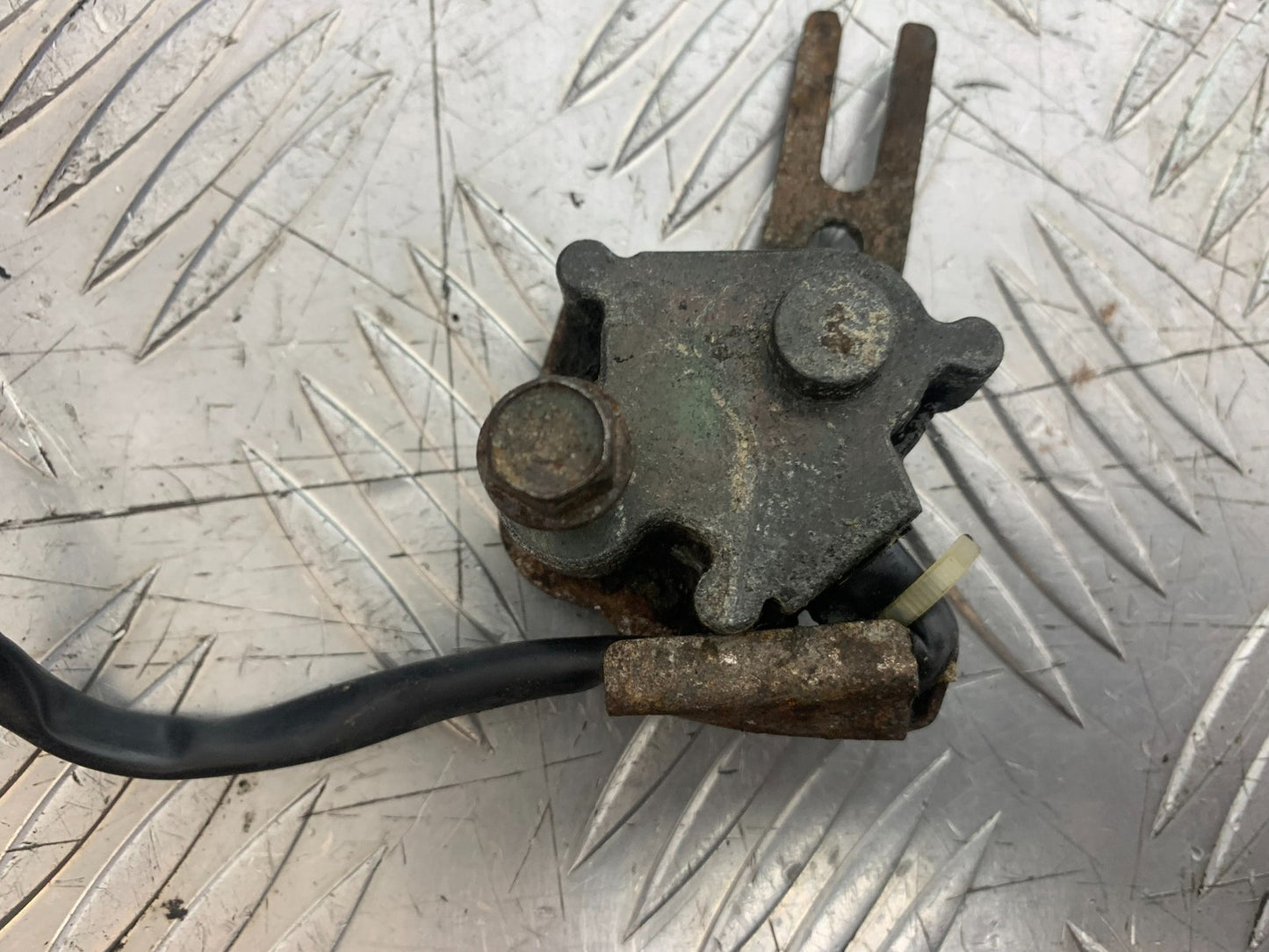 KAWASAKI Z750 Z 750 SIDE STAND SWITCH   YEAR 2004-2006  (CMB1234)