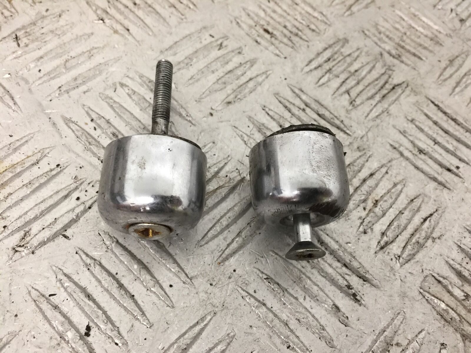 SUZUKI AN 250 BURGMAN BAR END WEIGHTS  YEAR 1999  (STOCK 881)