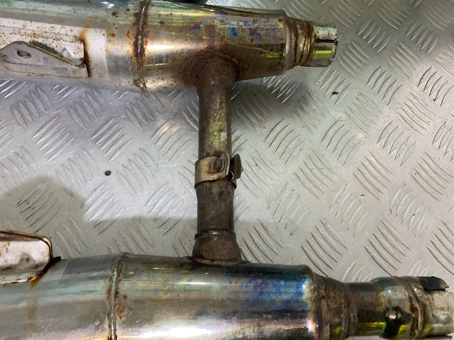 SUZUKI VS1400 VS 1400 INTRUDER EXHAUST   YEAR 1988 (CMB1077)