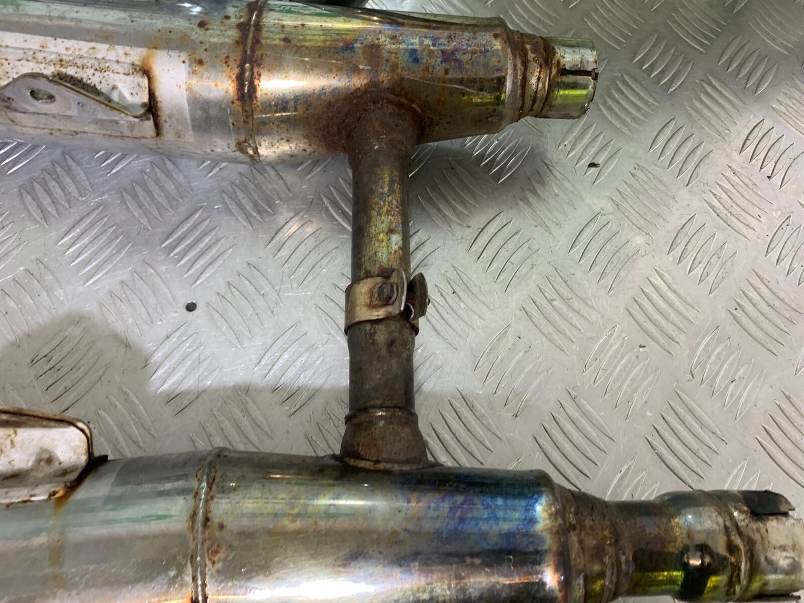 SUZUKI VS1400 VS 1400 INTRUDER EXHAUST   YEAR 1988 (CMB1077)